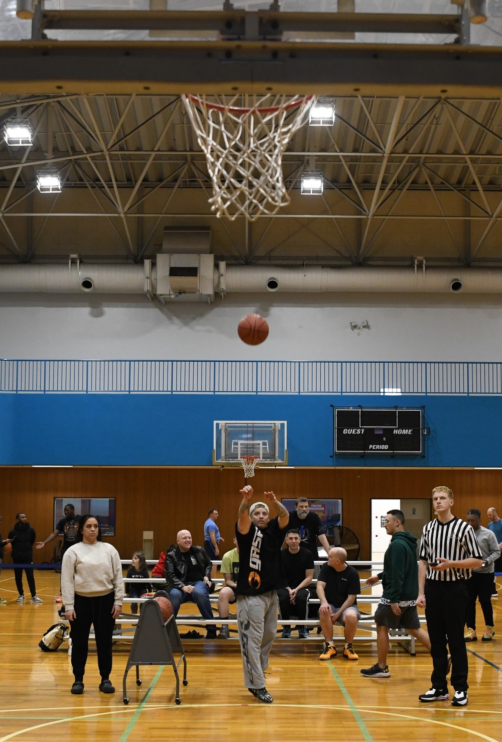 Competitors come out for intramural 3-point shootout event at Camp Zama