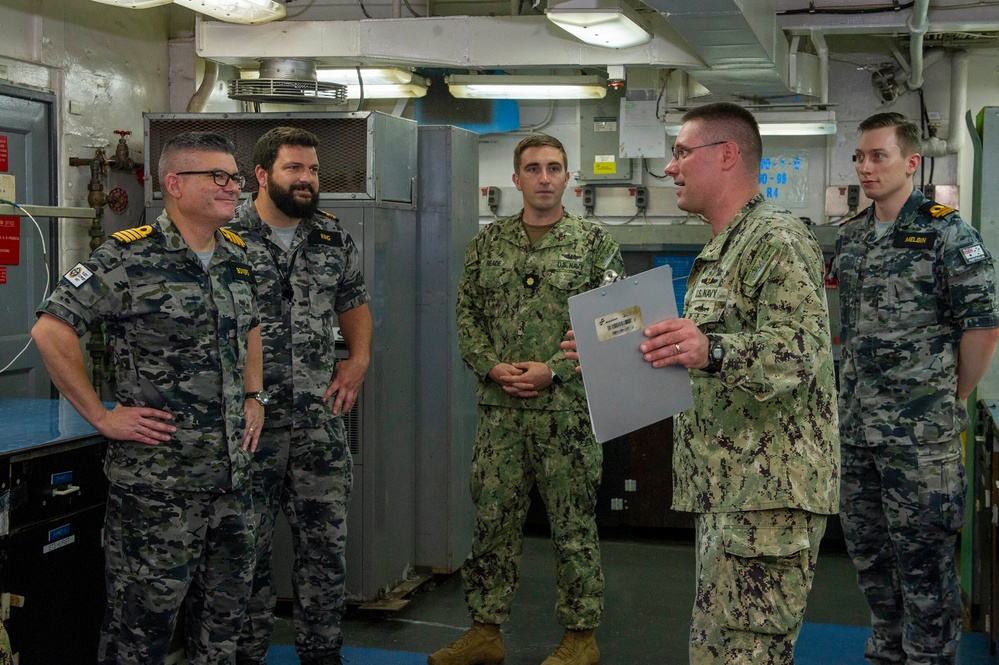 Members of Royal Australian Navy visit USS Frank Cable