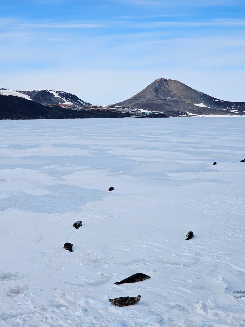 Coast Guard Cutter Polar Star (WAGB 10) breaks channel to McMurdo Station, Antarctica