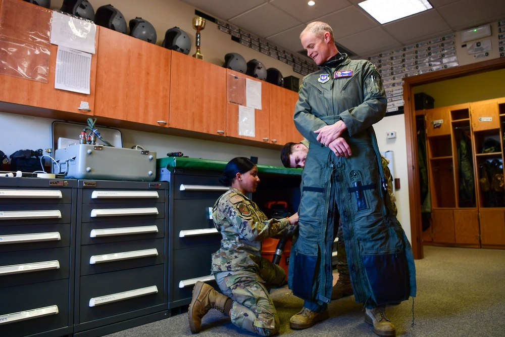 Gen. France and Third Air Force leadership visit Aviano AB