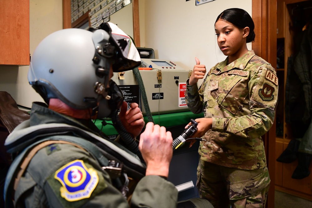 Gen. France and Third Air Force leadership visit Aviano AB