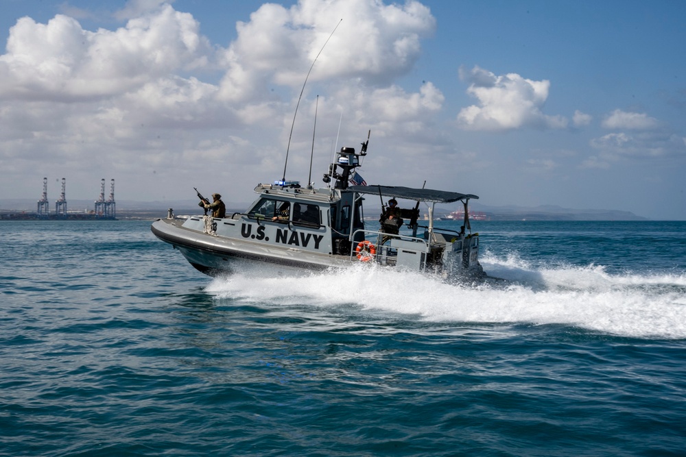 MSRON 10 Conducts Maritime Operations