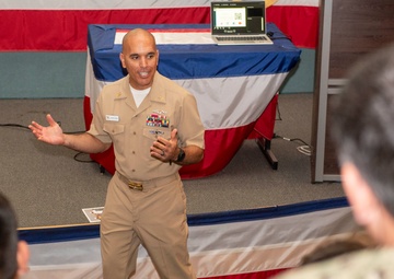 CMDCM Jordan Rosado Speaks to Sailors at Kings Bay