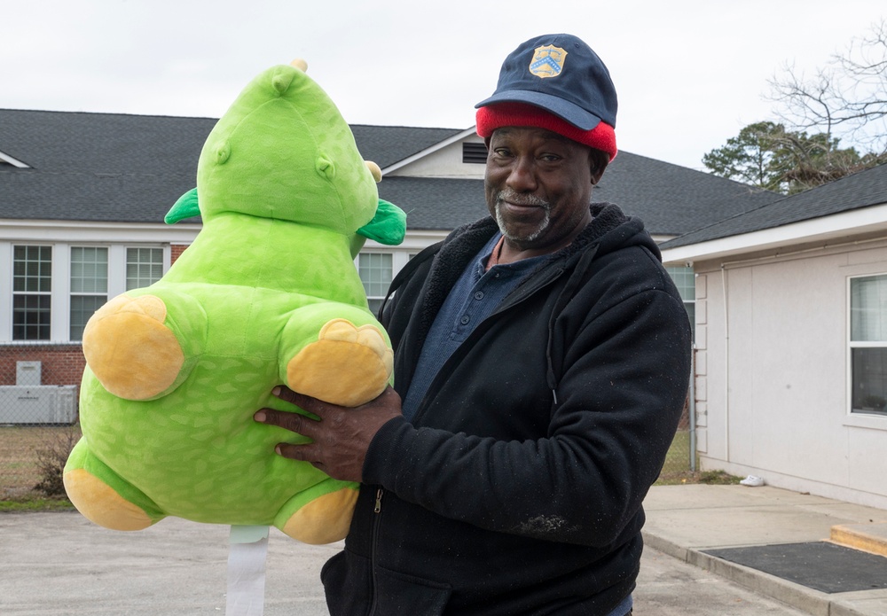 Moody Airmen share the giving spirit