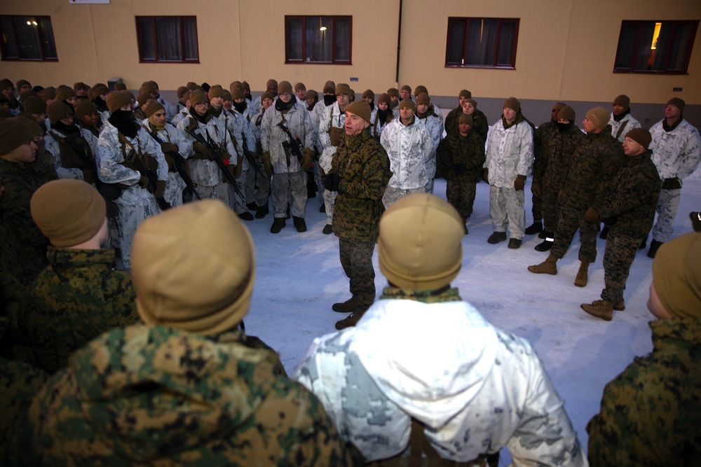 II Marine Expeditionary Force Commanding General visits the Marines of Combat Logistics Battalion 6 ahead of Nordic Response 24