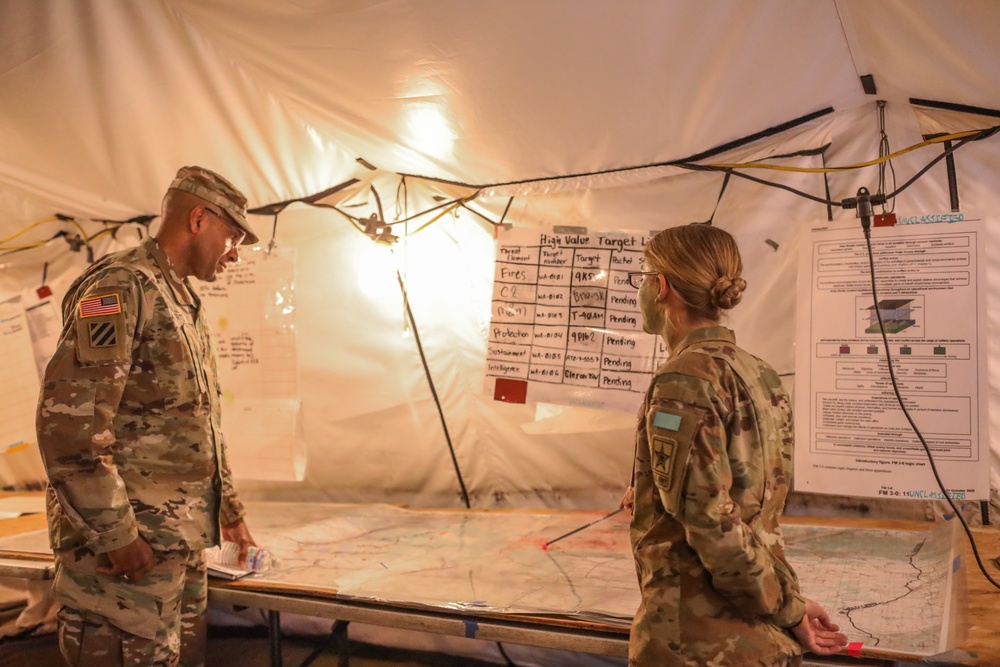 TRADOC commander tours Fort Huachuca, military intelligence training