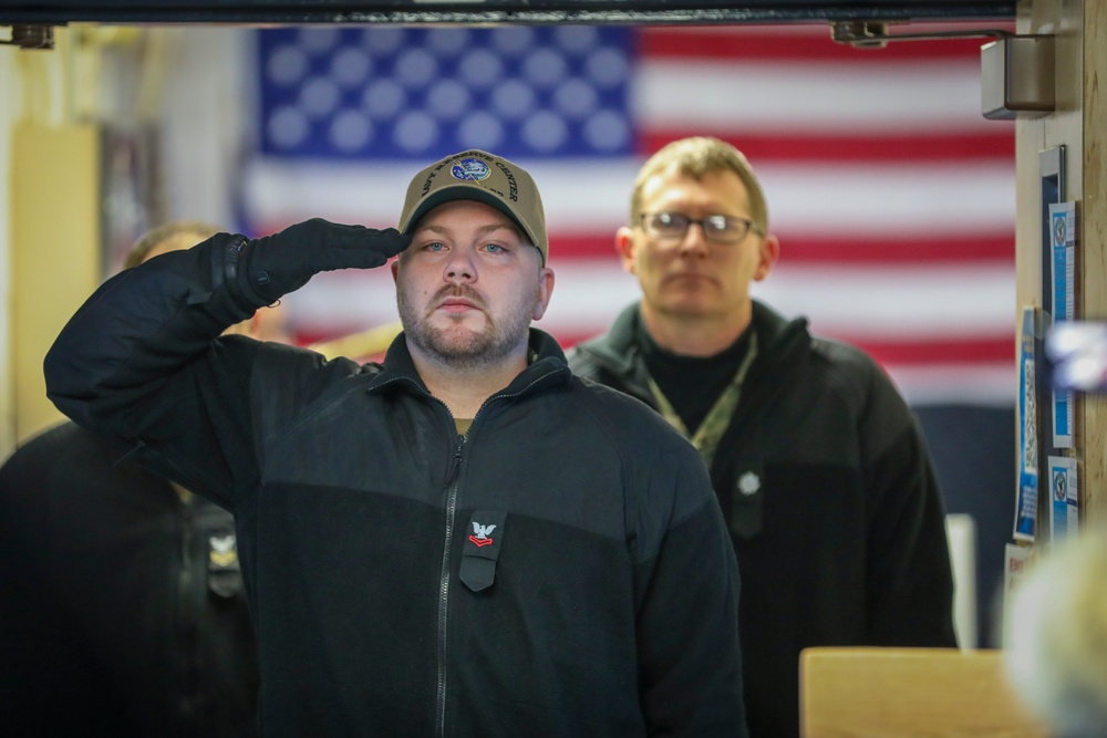 Alaska Naval Militia, U.S. Navy Reserve pay tribute to S-26 submariners