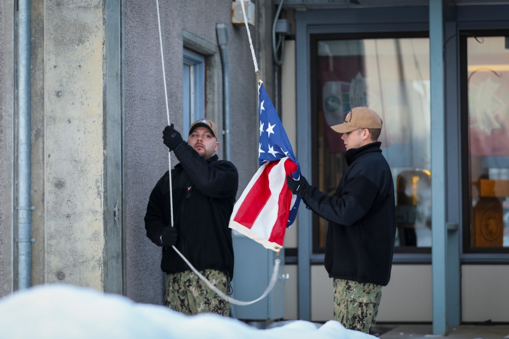 Alaska Naval Militia, U.S. Navy Reserve pay tribute to S-26 submariners