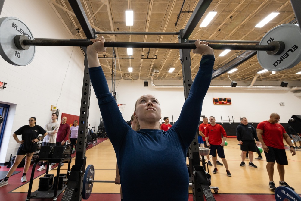 MARFORCOM Marines perform WARR (Warrior Athlete Readiness and Resilience) Training