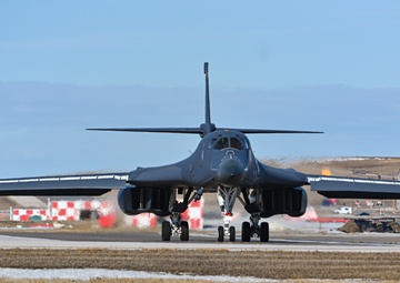 Ellsworth bombers take-off for Dyess AFB