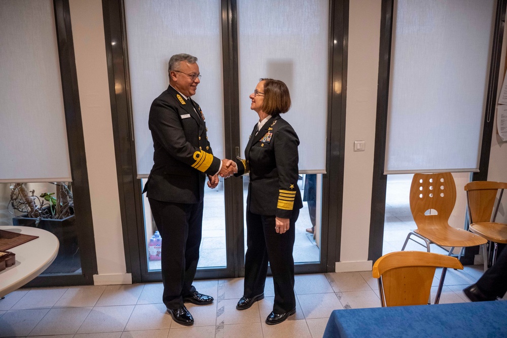 CNO attends the Paris Naval Conference