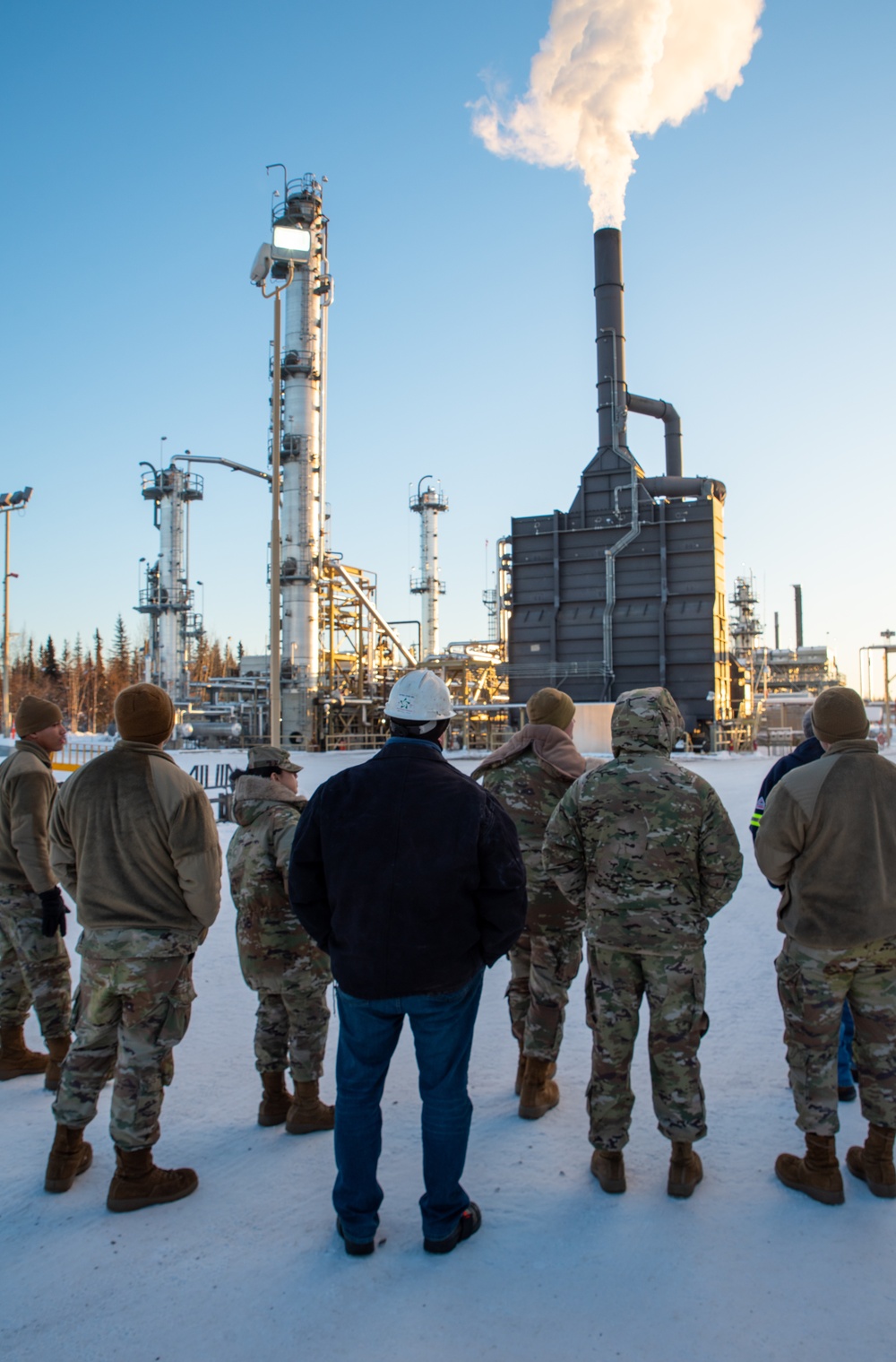 Eielson leadership and POL Airmen tour local refinery