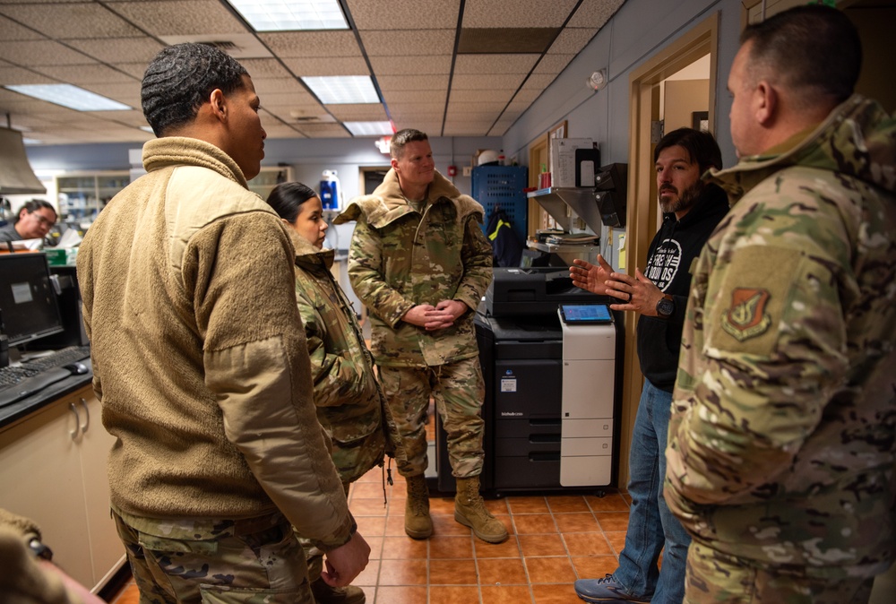 Eielson leadership and POL Airmen tour local refinery