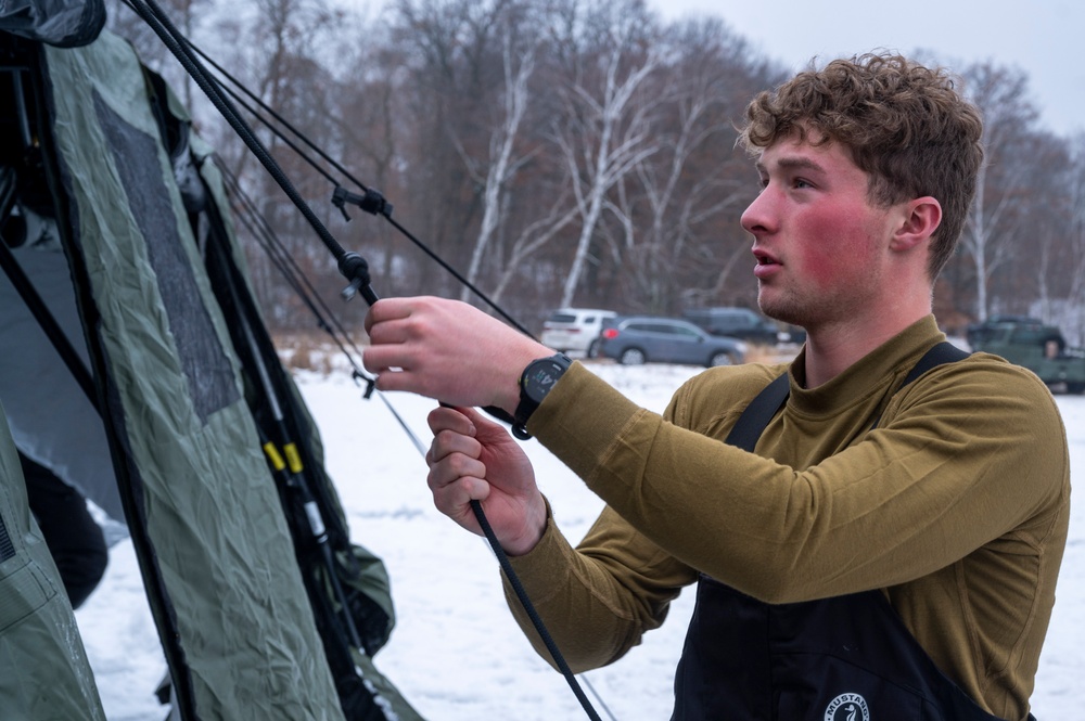 Navy Explosive Ordnance Disposal Hosts Arctic Training Exercise Snow Crab Ex 24-1