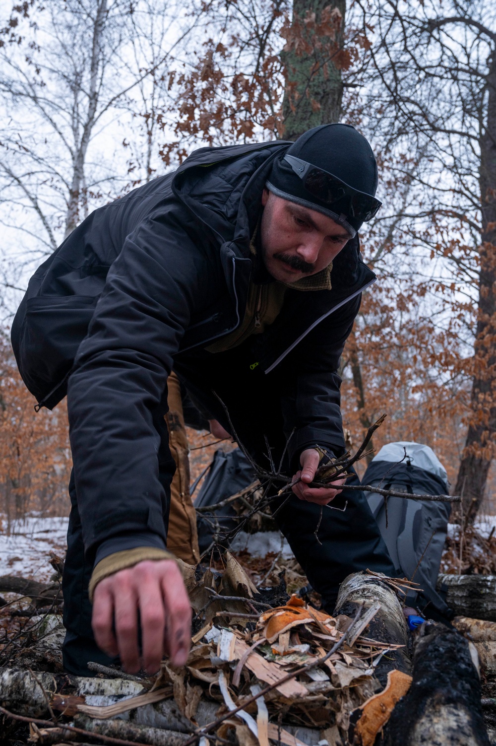 Navy Explosive Ordnance Disposal Hosts Arctic Training Exercise Snow Crab Ex 24-1