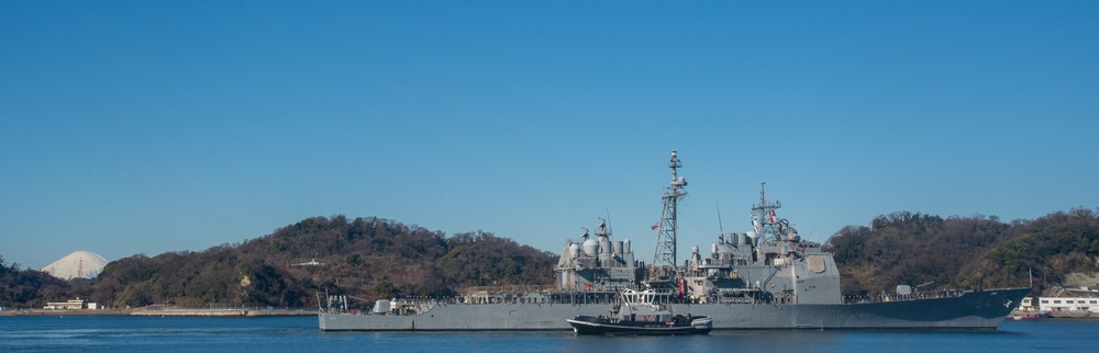 USS Antietam departs Yokosuka after nearly 11 years of forward-deployed service