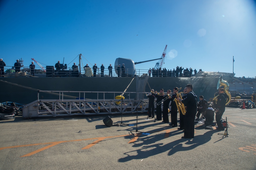 USS Antietam departs Yokosuka after nearly 11 years of forward-deployed service