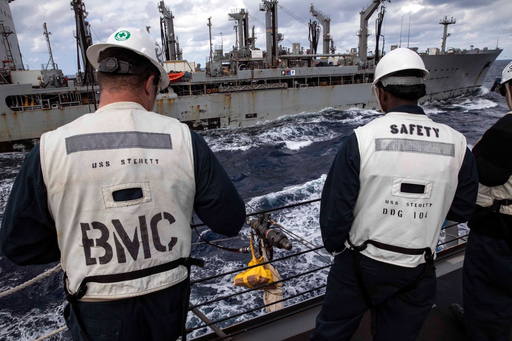 Sailors Conduct Fueling-at-Sea with USNS John Ericsson