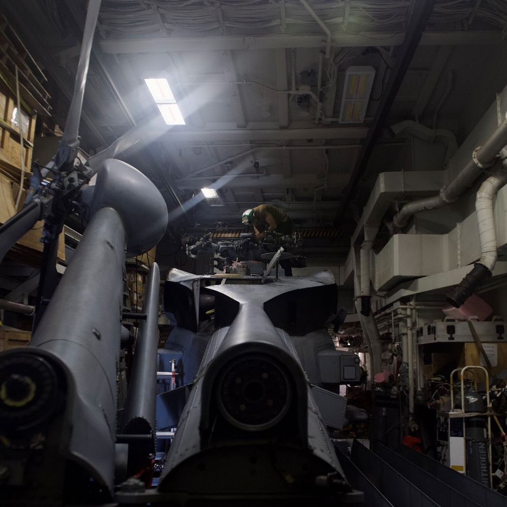 Sea Hawk Maintenance Aboard Halsey