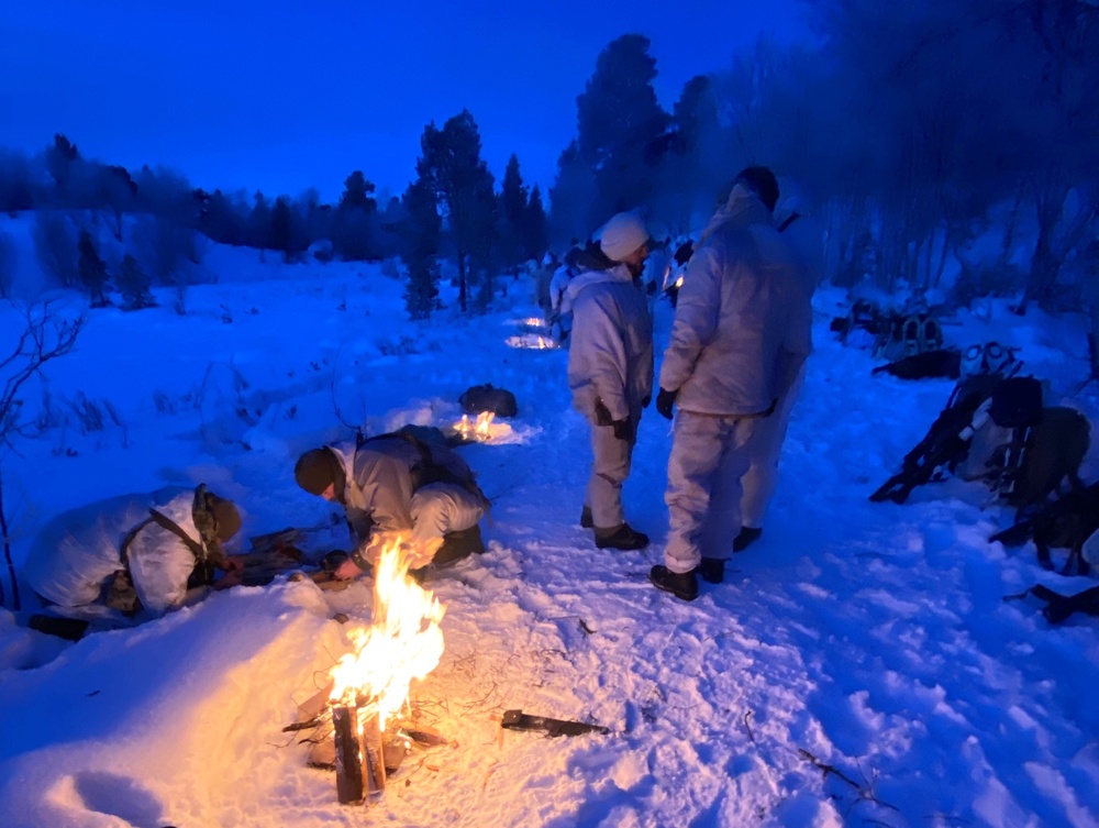 U.S. Army combat medic hones skills in sub-zero Norwegian weather