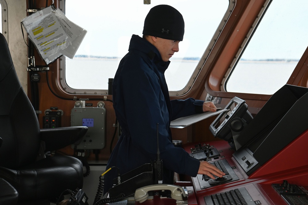 USCGC Lawrence crew