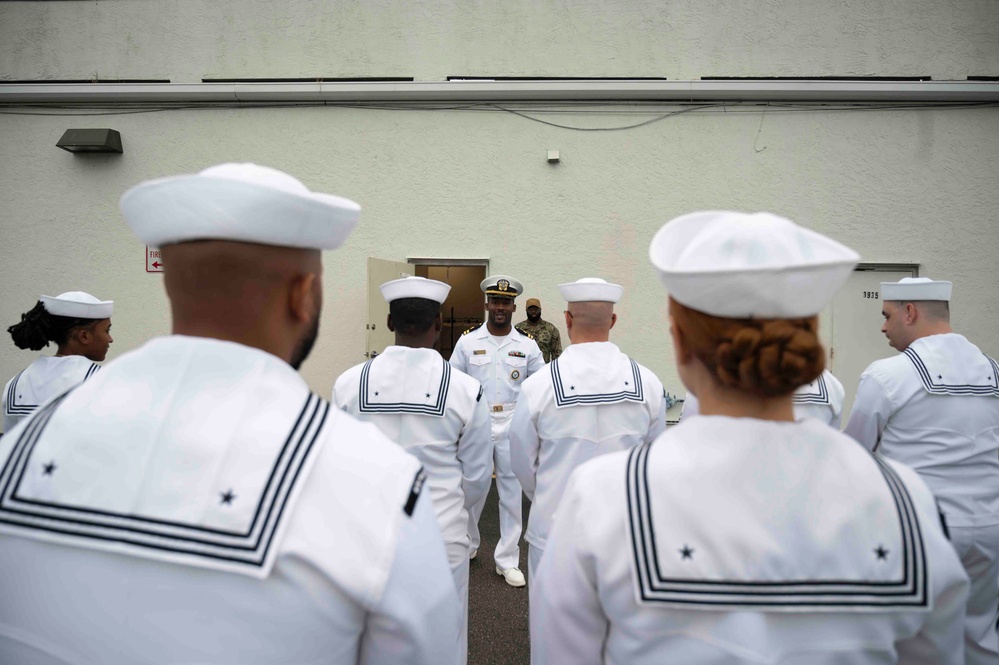NTAG MIAMI RECRUITERS CONDUCT UNIFORM INSPECTION
