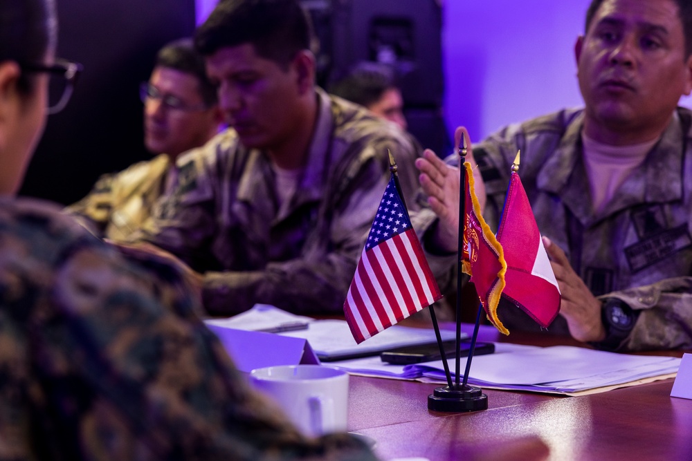 U.S. Marine Corps Forces, South, and Infantería de Marina del Perú participate in staff planner working group