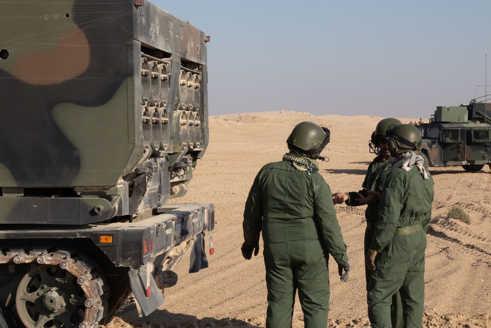 Italian soldiers prepare for a dry fire rehearsal during Exercise Ferocious Falcon 5