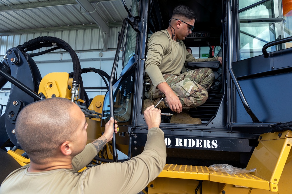 Vehicle Maintenance Airmen repair 13K AT forklift