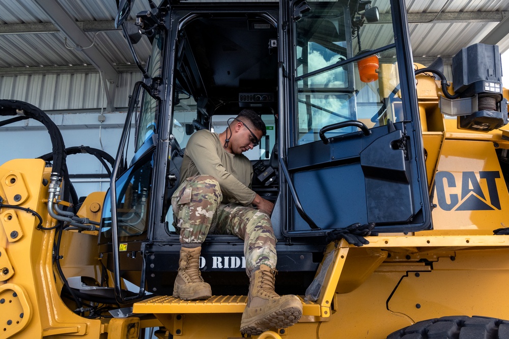 Vehicle Maintenance Airmen Repair 13K AT forklift