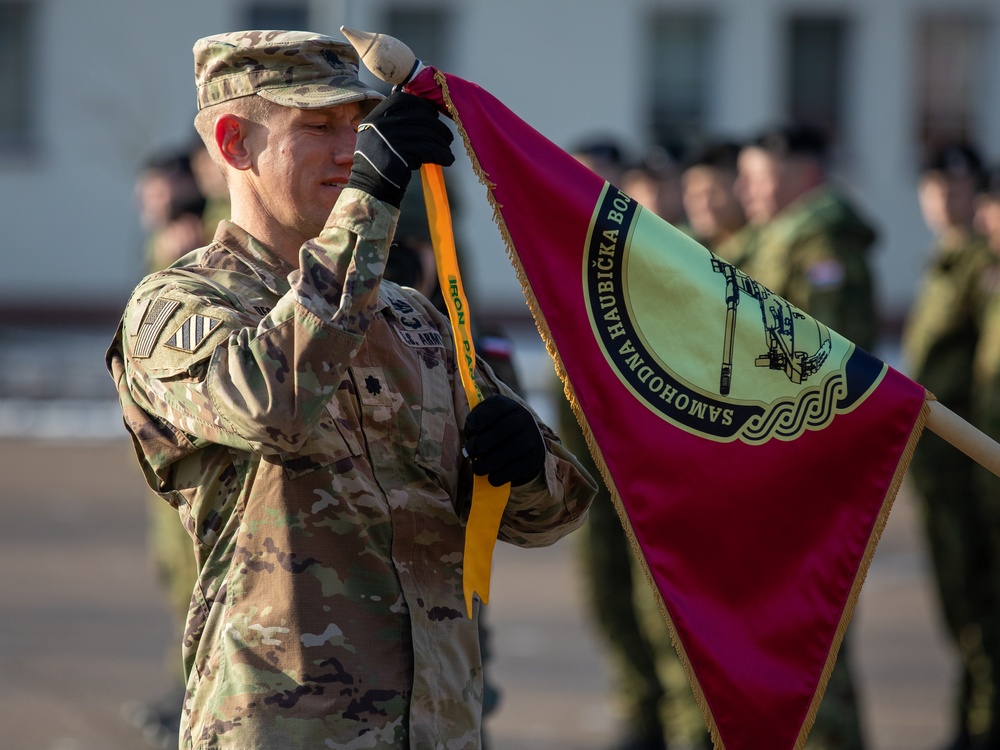 NATO’s Poland Battle Group welcomes incoming Croatian contingent during transfer of authority