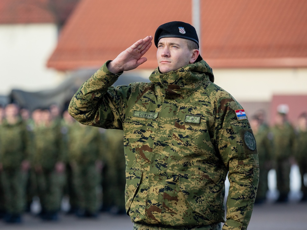 NATO’s Poland Battle Group welcomes incoming Croatian contingent during transfer of authority