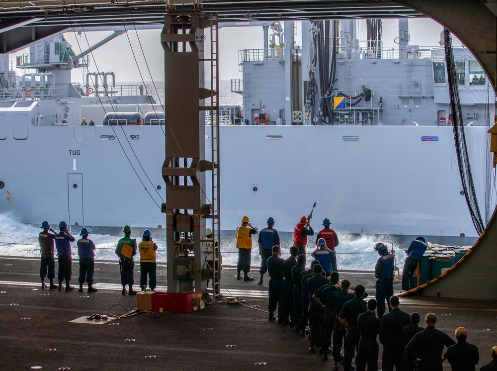 George Washington participates in a replinishment at sea evolution