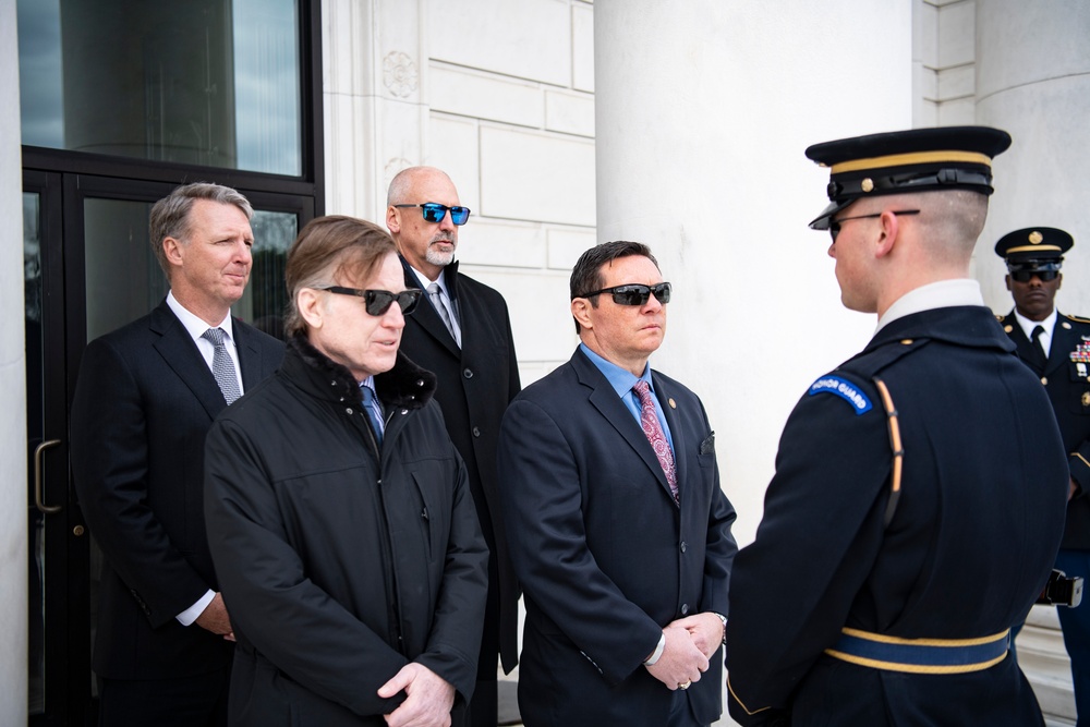Oklahoma Civilian Aides to the Secretary of the Army Visit Arlington National Cemetery