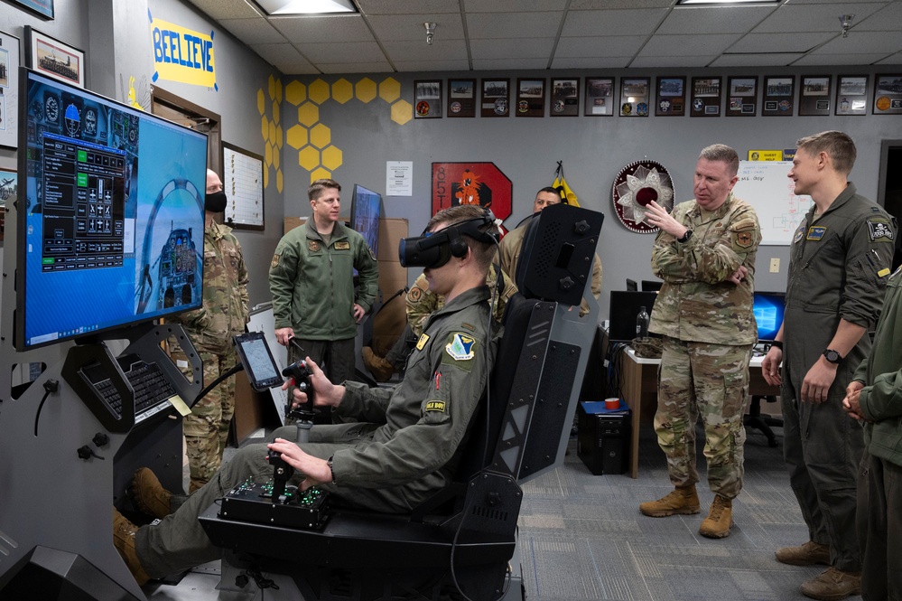 AETC command chief visits Team XL