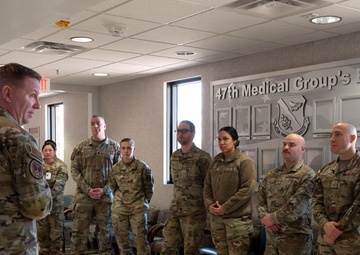 AETC command chief visits Team XL