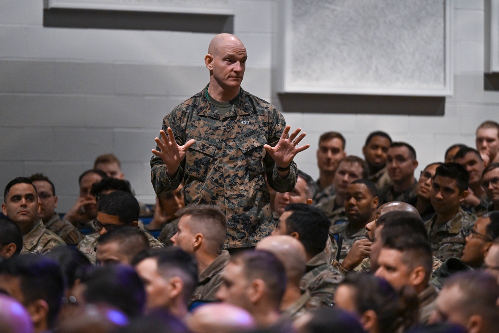 SEAC Troy Black addresses Team Scott