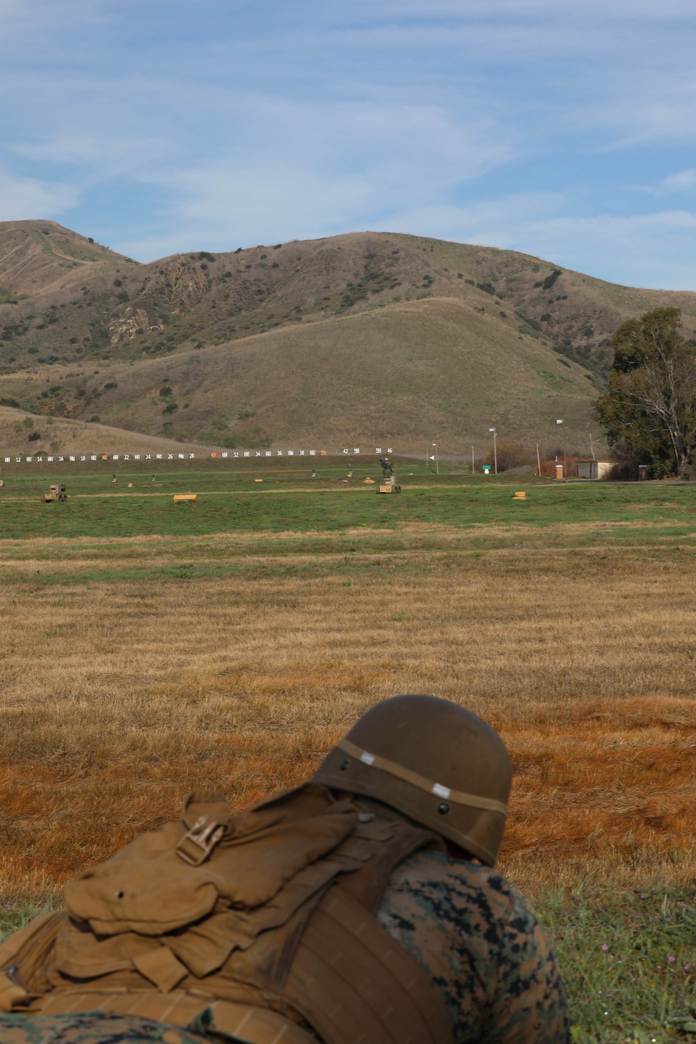 1st MARDIV company commanders course conducts live-fire range