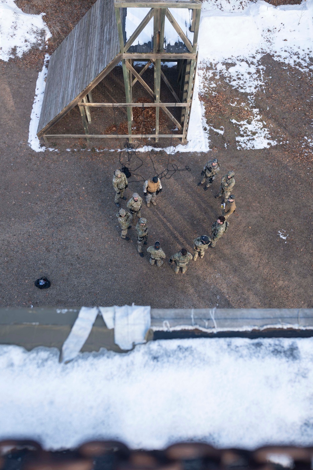 Navy Explosive Ordnance Disposal Hosts Arctic Training Exercise Snow Crab Ex 24-1