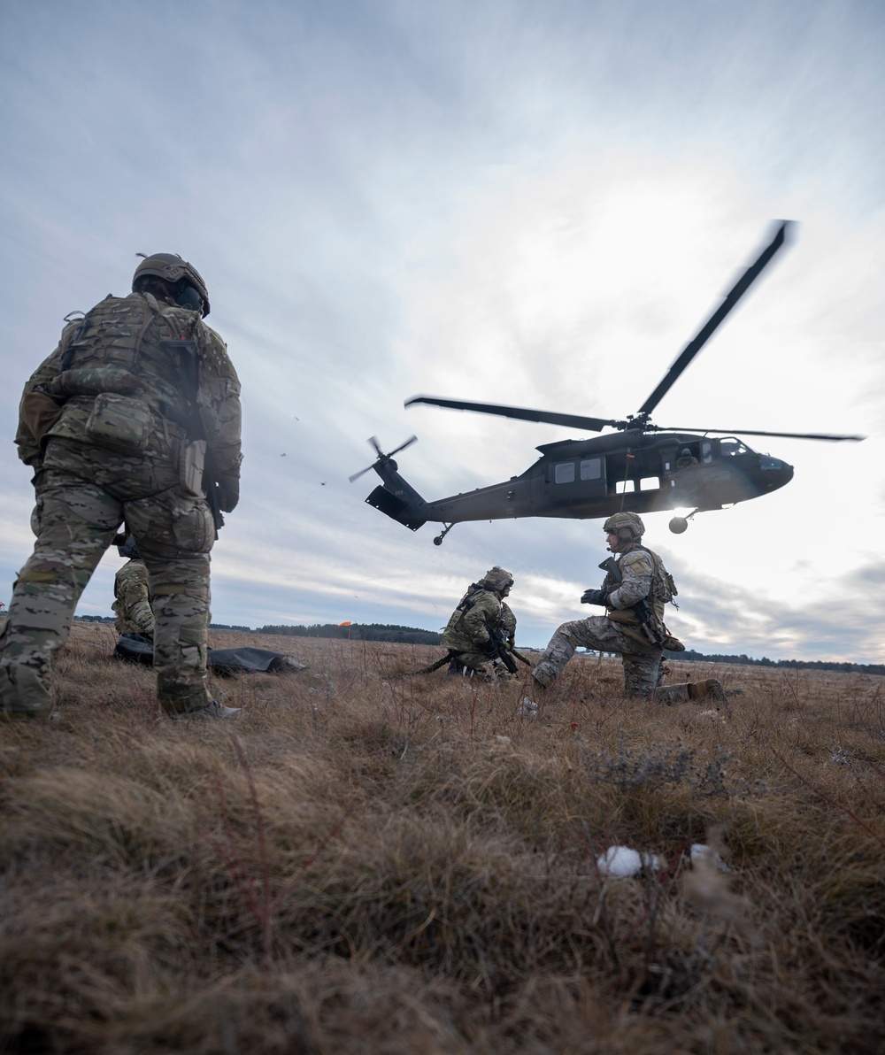 Navy Explosive Ordnance Disposal Hosts Arctic Training Exercise Snow Crab Ex 24-1