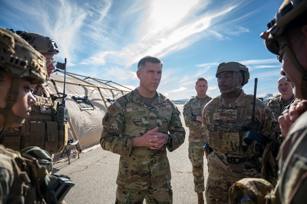 Maj. Gen. Klein visits March ARB