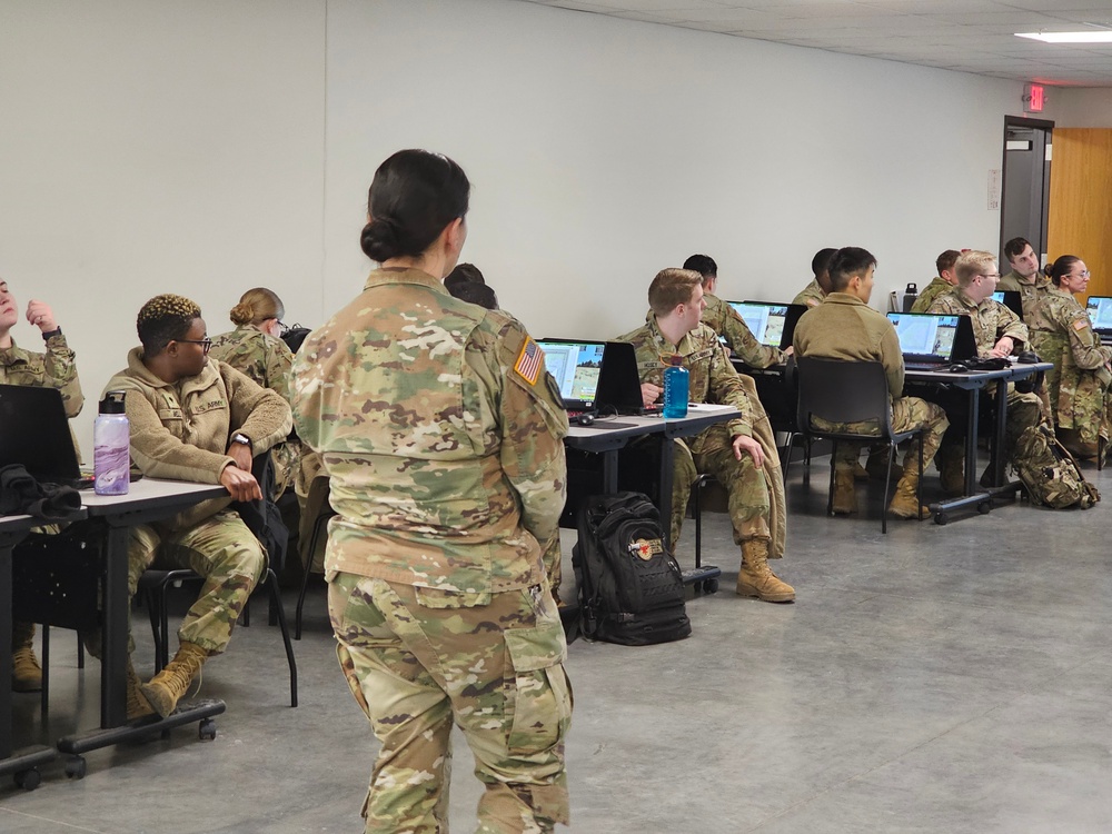 Fort McCoy NCO Academy students learn land-navigation at Virtual Battle Space simulation area