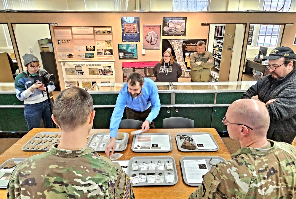 Garrison leaders visit Mississippi Valley Archaeology Center; learn about archiving Fort McCoy artifacts