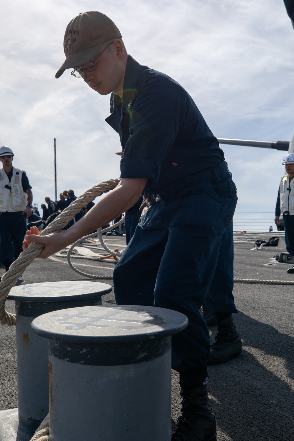 USS Laboon Conducts Routine Maintenance