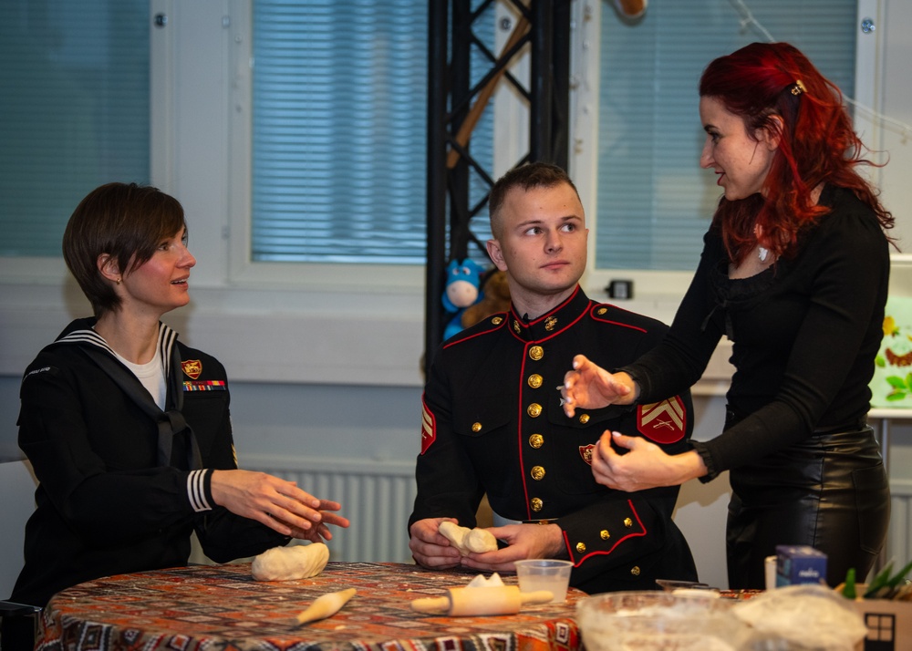 NAVEUR-NAVAF Band performs at Help Center for Ukrainians in Helsinki