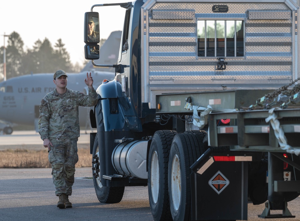 86th MUNS delivers BOOM boxes