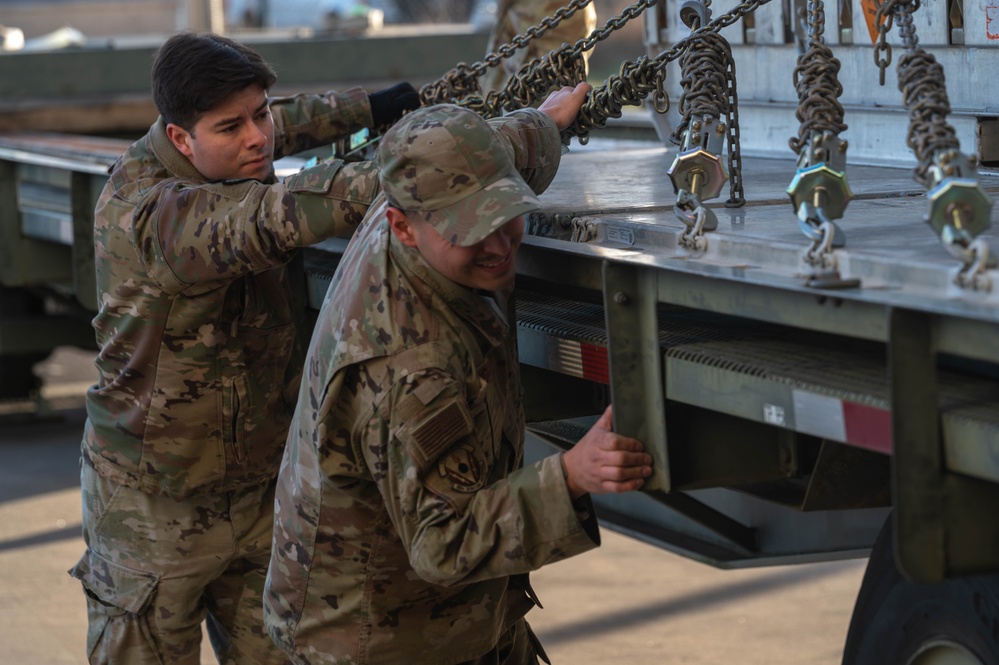 86th MUNS delivers BOOM boxes