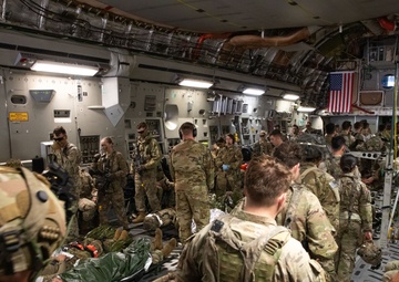 Paratroopers train on aeromedical evacuations, build airborne capabilities