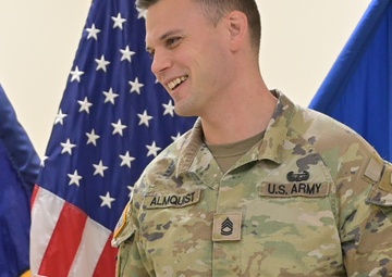 Soldier awarded for volunteer work