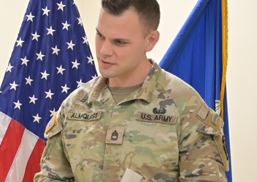 Soldier awarded for volunteer work